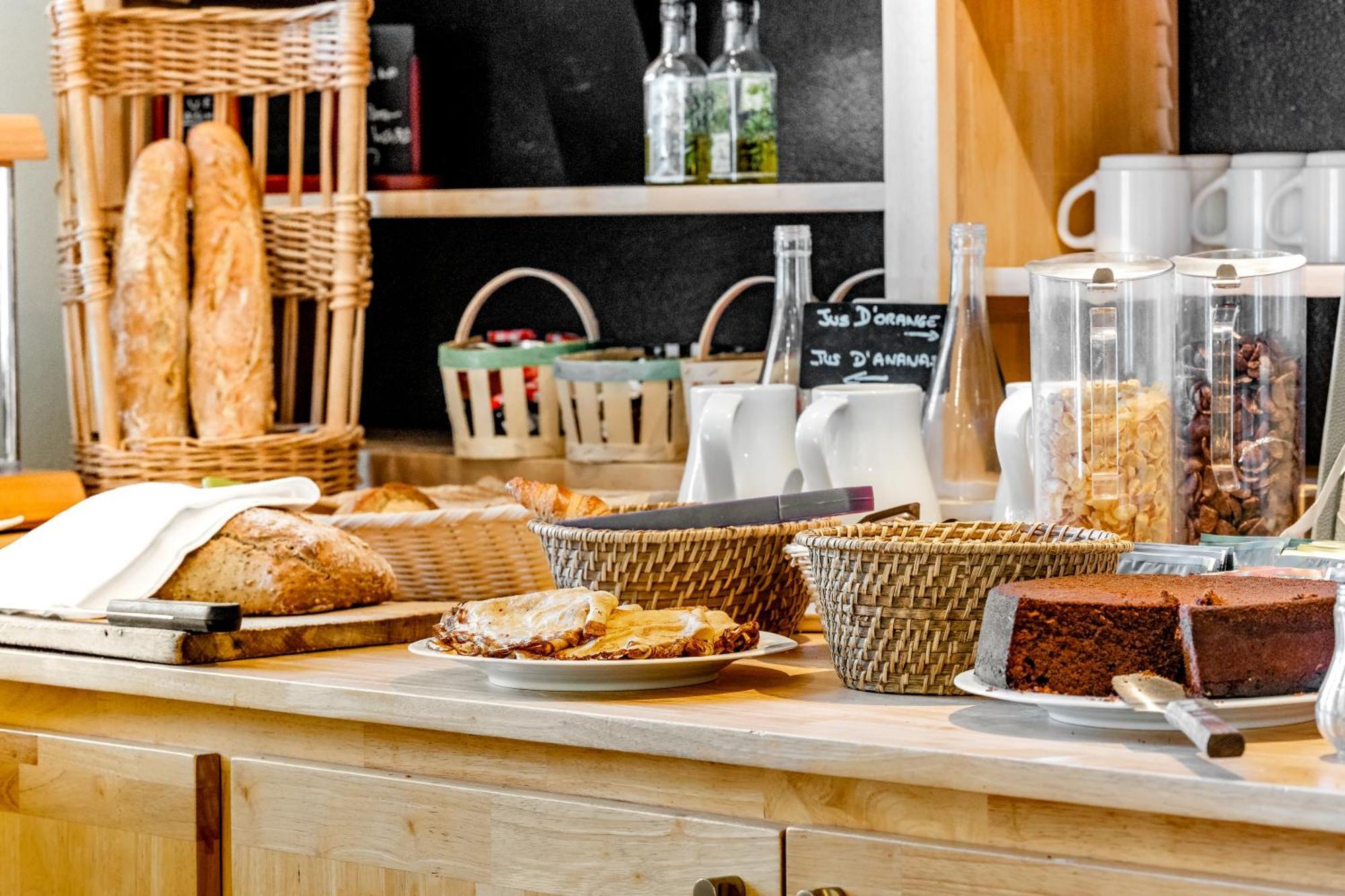 Hotellerie Du Domaine De Cabasse Séguret Exteriör bild