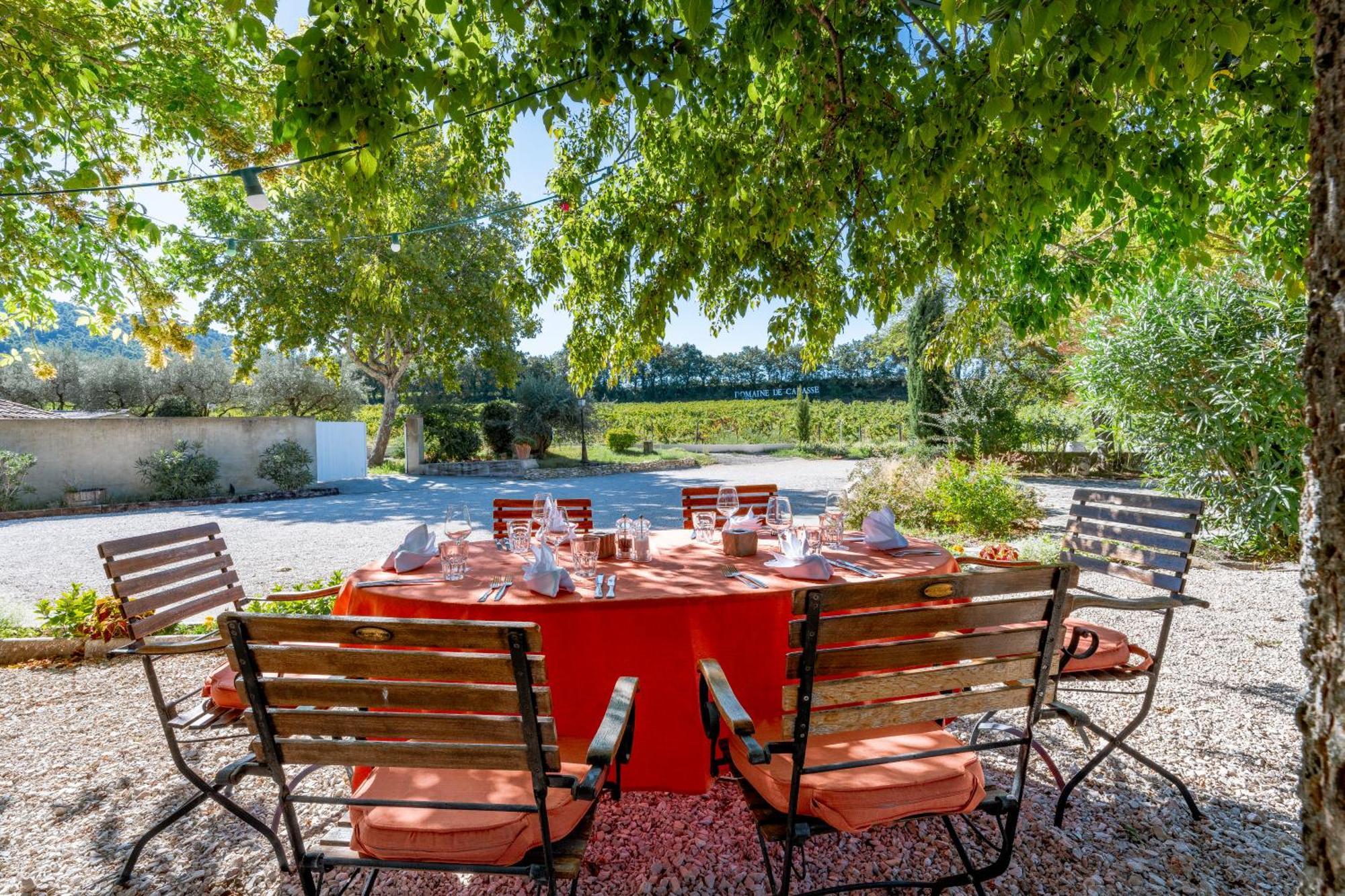 Hotellerie Du Domaine De Cabasse Séguret Exteriör bild